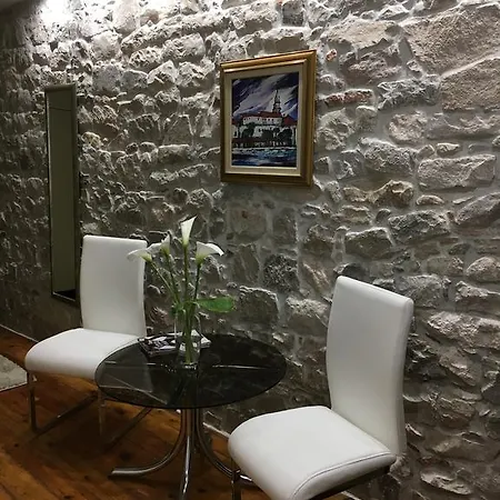 Duplex Studio Traversa- Split Old Town *